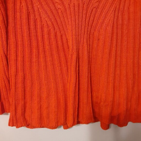 Skye's The Limit (PM) Orange Heavy Weight Sweater w/Long Sleeves & Scoop Neck - Picture 3 of 4